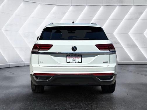 2021 Volkswagen Atlas Cross Sport 2.0T SE w/Technology 4MOTION
