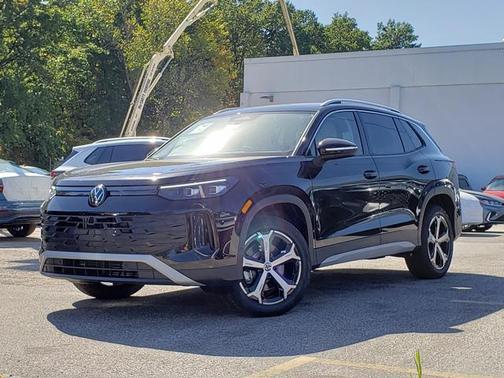 2025 Volkswagen Tiguan 2.0T SE 4MOTION