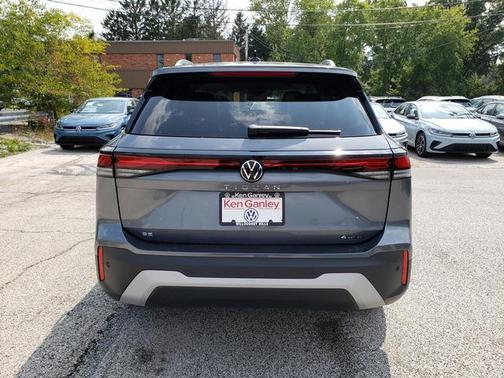 2025 Volkswagen Tiguan 2.0T SE 4MOTION