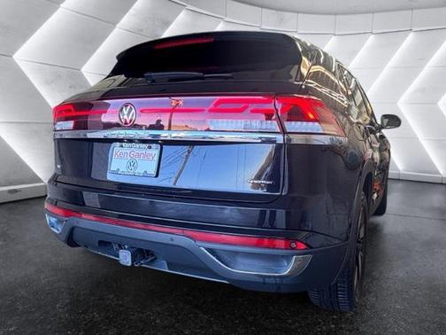 2024 Volkswagen Atlas Cross Sport 2.0T SE w/Technology 4MOTION