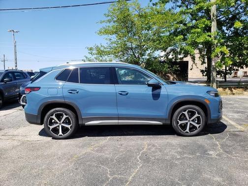 2025 Volkswagen Tiguan 2.0T SE 4MOTION