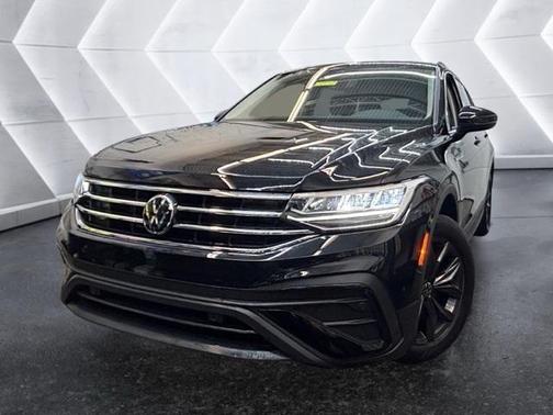 2023 Volkswagen Tiguan 2.0T SE