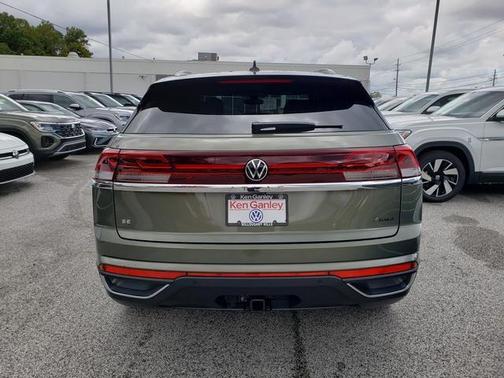 2026 Volkswagen Atlas Cross Sport 2.0T SE w/Technology 4MOTION