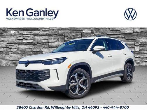 2025 Volkswagen Tiguan 2.0T SE 4MOTION