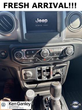 2021 Jeep Gladiator Willys 4x4