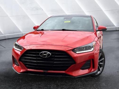 2019 Hyundai Veloster 2