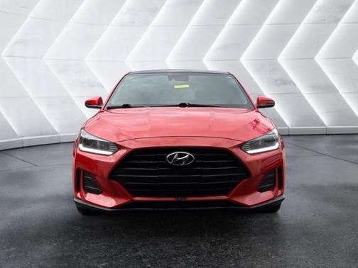 2019 Hyundai Veloster 2