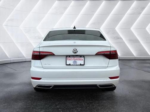 2021 Volkswagen Jetta 1.4T R-Line