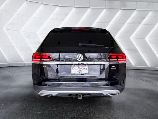 2020 Volkswagen Atlas 3.6L SE w/Technology