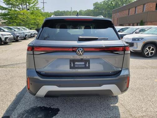 2025 Volkswagen Tiguan 2.0T SE 4MOTION