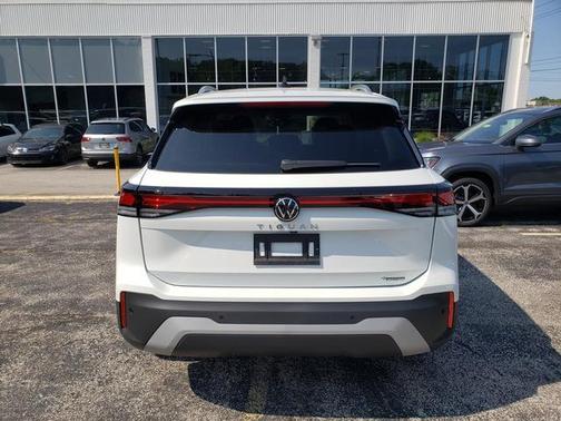 2025 Volkswagen Tiguan 2.0T S 4MOTION
