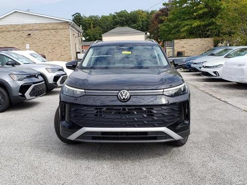 2025 Volkswagen Tiguan 2.0T SE 4MOTION