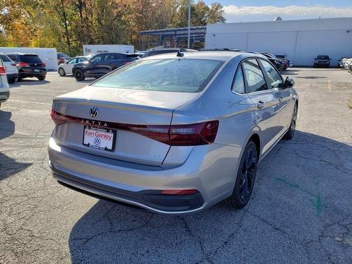 2026 Volkswagen Jetta 1.4T SE