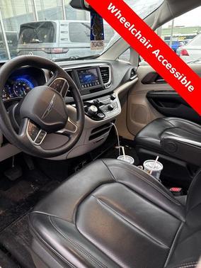 2020 Chrysler Voyager LXI