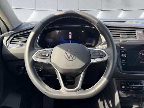 2023 Volkswagen Tiguan 2.0T SE 4MOTION