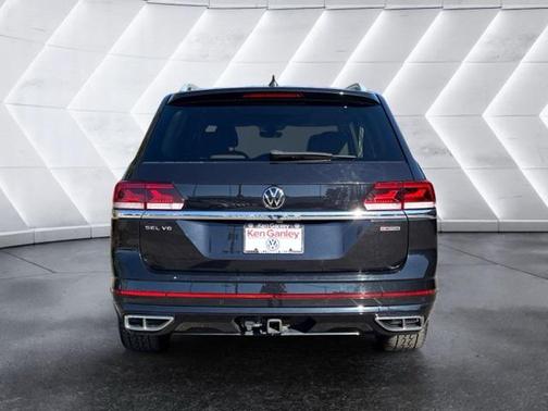 2022 Volkswagen Atlas 3.6L SEL Premium
