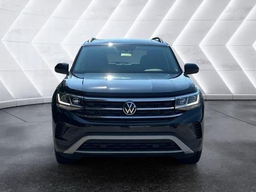 2023 Volkswagen Atlas 3.6L SE w/Technology