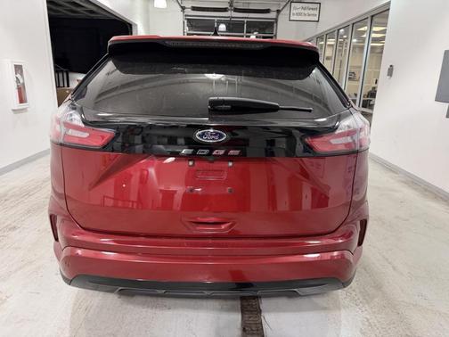 2023 Ford Edge ST Line