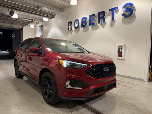 2023 Ford Edge ST Line