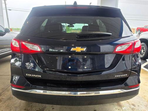 Midnight Blue Metallic 2020 Chevrolet Equinox L