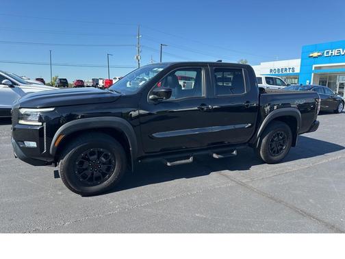 2022 Nissan Frontier PRO-4X