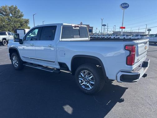 2026 Chevrolet Silverado 2500 High Country