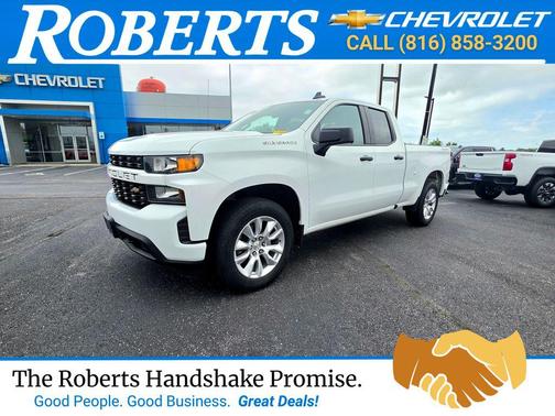 Summit White 2022 Chevrolet Silverado 1500 Limited Custom
