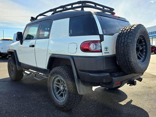 Iceberg 2014 Toyota FJ Cruiser Base
