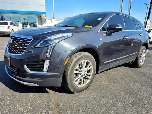 Wilder Metallic 2023 Cadillac XT5 Premium Luxury