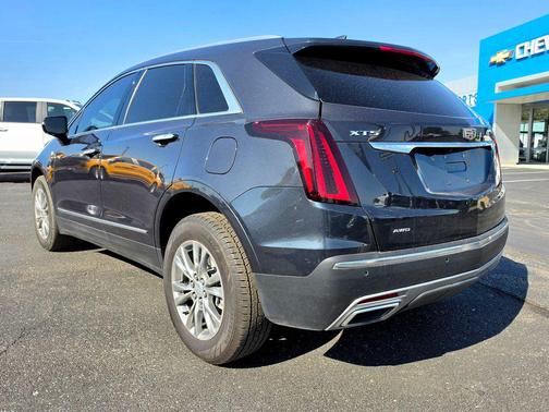 Wilder Metallic 2023 Cadillac XT5 Premium Luxury