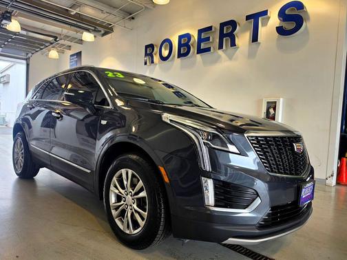 Wilder Metallic 2023 Cadillac XT5 Premium Luxury