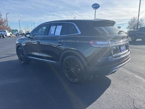 2020 Lincoln Nautilus Reserve