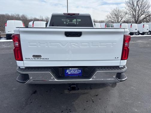 2026 Chevrolet Silverado 3500 LT