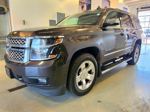 Tungsten Metallic 2017 Chevrolet Tahoe LT
