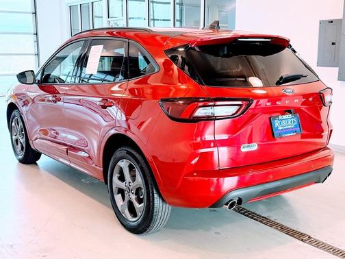 2023 Ford Escape ST-Line Select