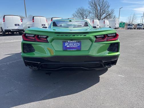 2026 Chevrolet Corvette Stingray w/1LT