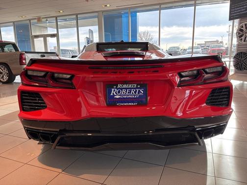 2026 Chevrolet Corvette Stingray w/2LT