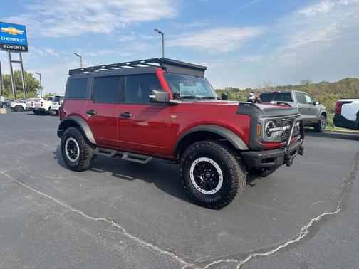 2023 Ford Bronco Badlands