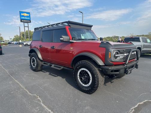 2023 Ford Bronco Badlands