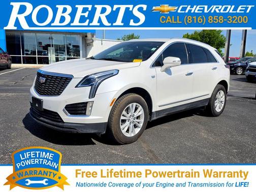 Crystal White Tricoat 2022 Cadillac XT5 Luxury