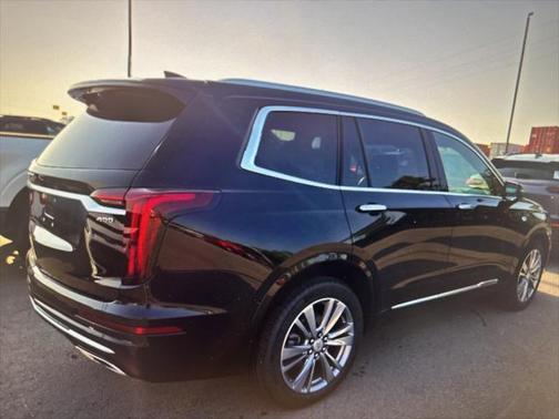 2023 Cadillac XT6 Premium Luxury AWD