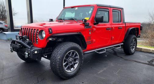 Firecracker Red Clearcoat 2021 Jeep Gladiator Sport