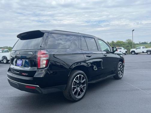2022 Chevrolet Tahoe 4WD RST