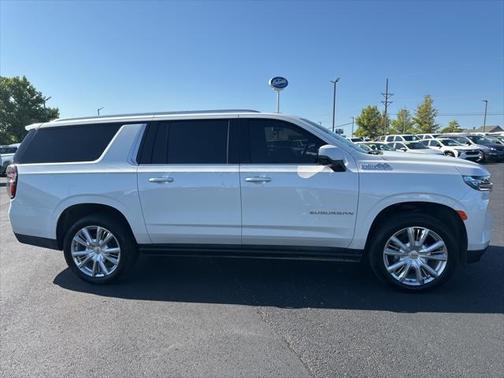 2024 Chevrolet Suburban 4WD High Country