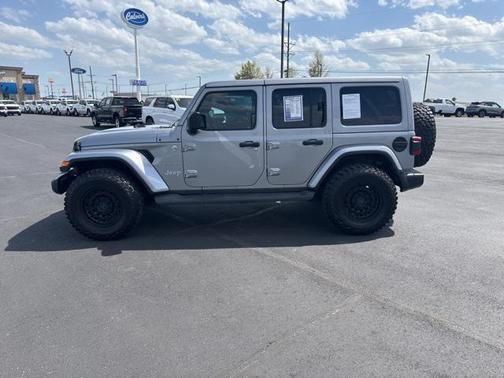 2020 Jeep Wrangler Unlimited Sahara