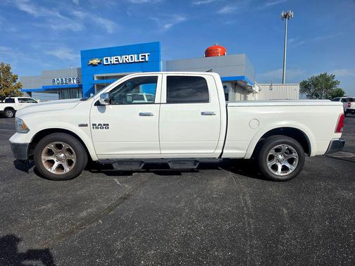 Bright White Clearcoat 2014 RAM 1500 Laramie