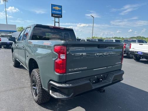 2025 Chevrolet Silverado 1500 Custom Trail Boss