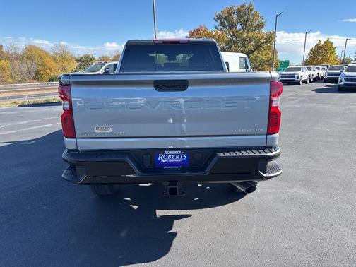 2026 Chevrolet Silverado 2500 Custom