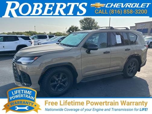 2025 Lexus LX 700h Overtrail