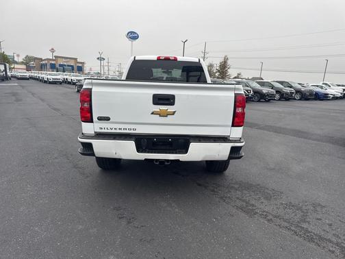 2018 Chevrolet Silverado 1500 Custom